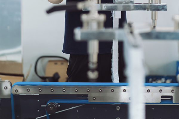 新羅蘭糊盒機(jī)培訓(xùn)班：滿足市場(chǎng)需求，提升技術(shù)水平